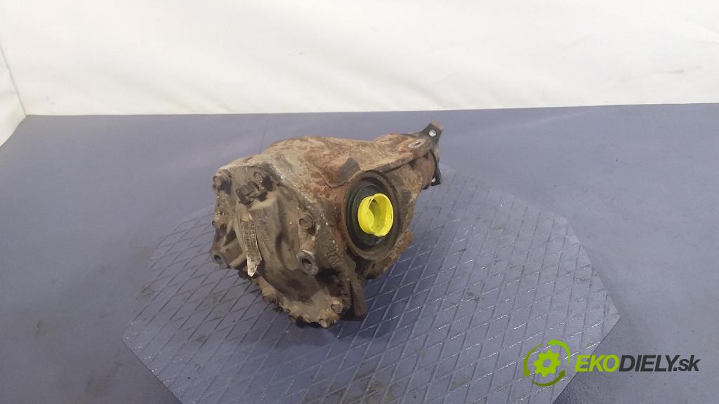 Dodge Magnum 2005 diferenciál Tylny P52111426AD