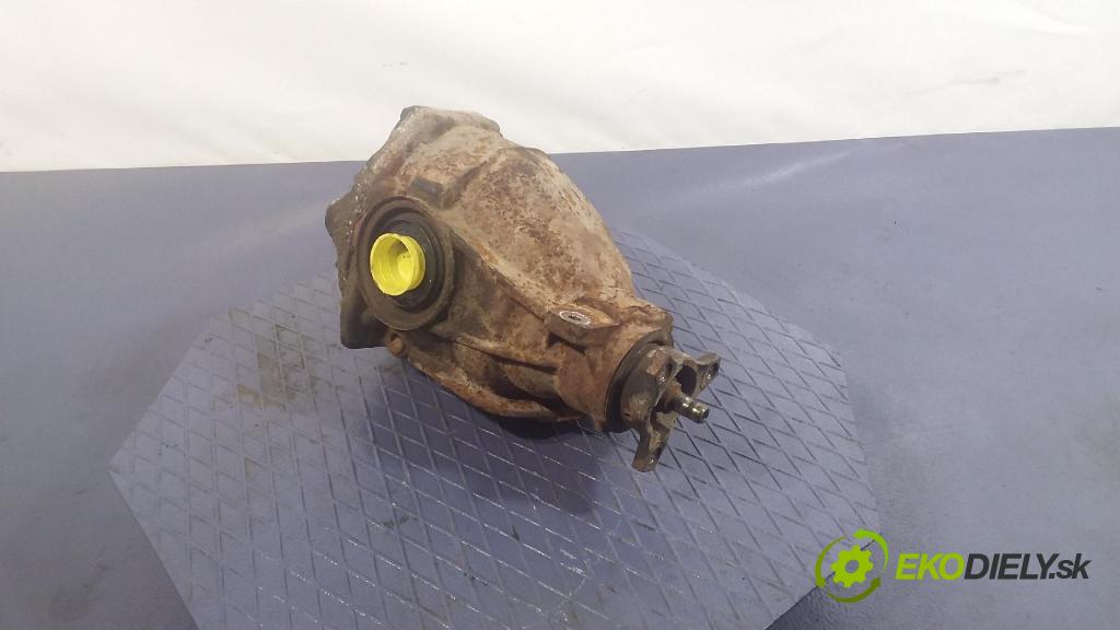 Dodge Magnum 2005 diferenciál Tylny P52111426AD