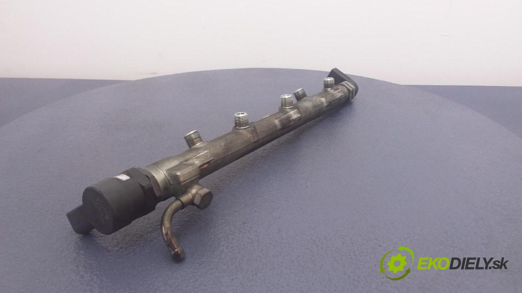 Bmw 320d 2002 lišta Zásobování 0445214030