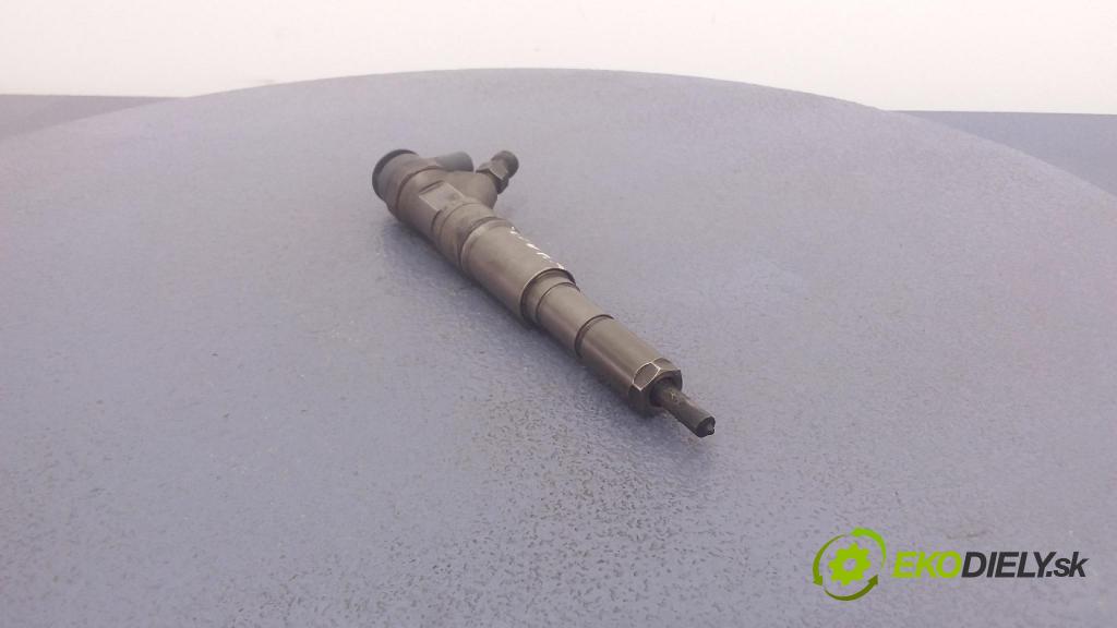 Bmw 320d 2002 vstřikovač 0445110131