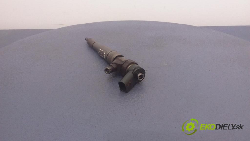 Bmw 320d 2002 vstřikovač 0445110131