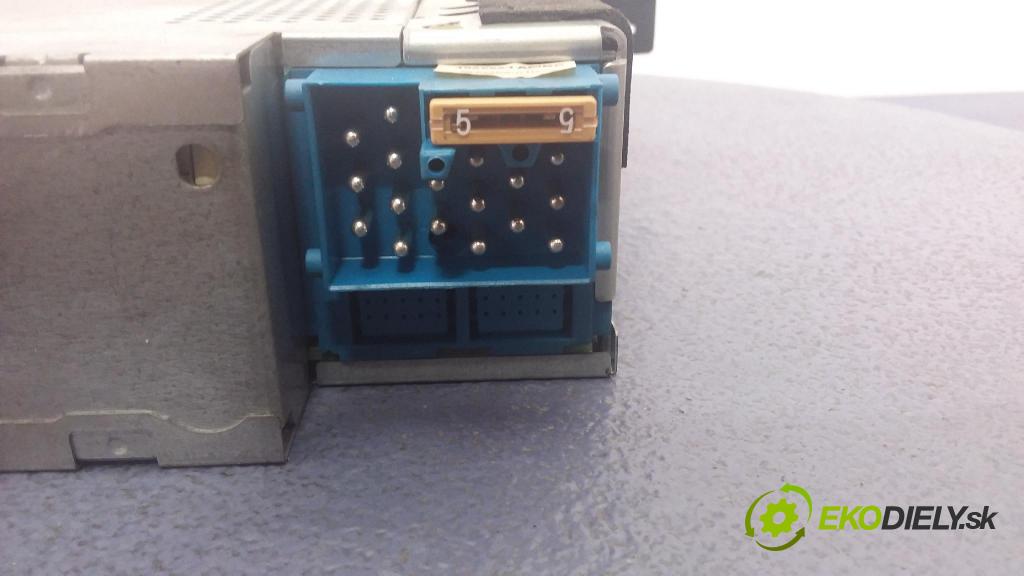 Bmw 320d 2002 Radio I Navigace: 6923841