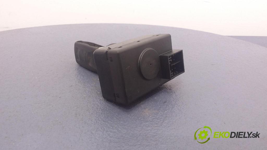 Vw Phaeton 2003 Spínač zapalování. 3D0905865C