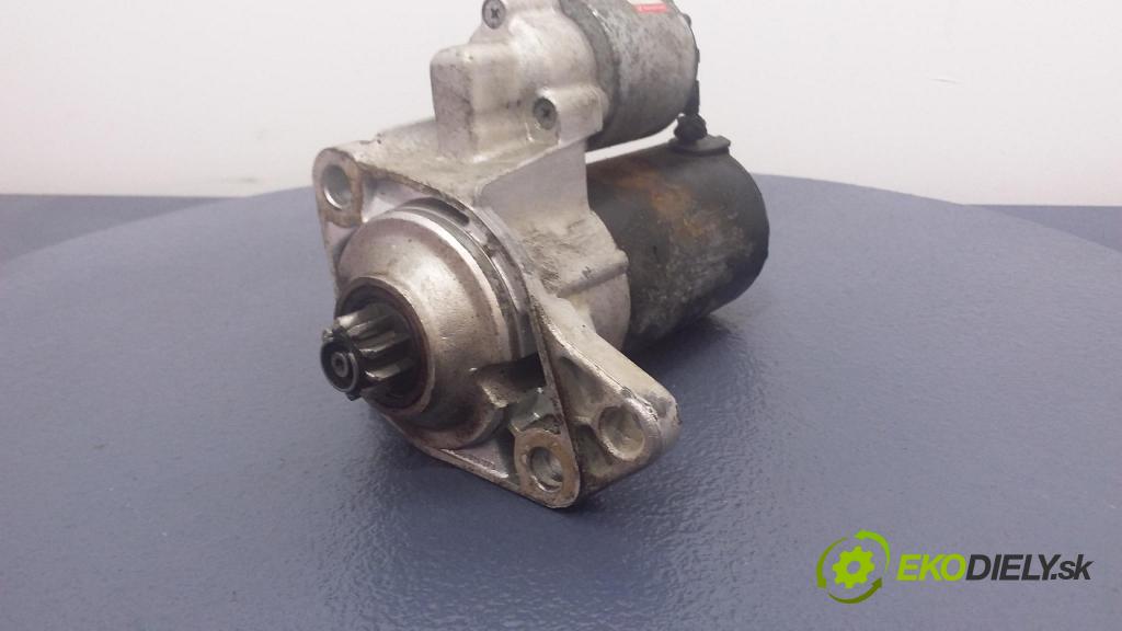 Skoda Octavia 2005 štartér 020911023F