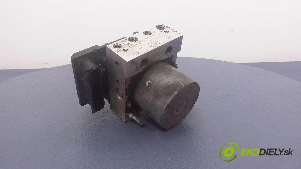 Opel Corsa 2003 čerpadlo ABS x 13145396