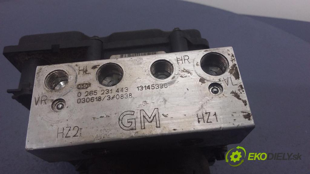 Opel Corsa 2003 čerpadlo ABS x 13145396