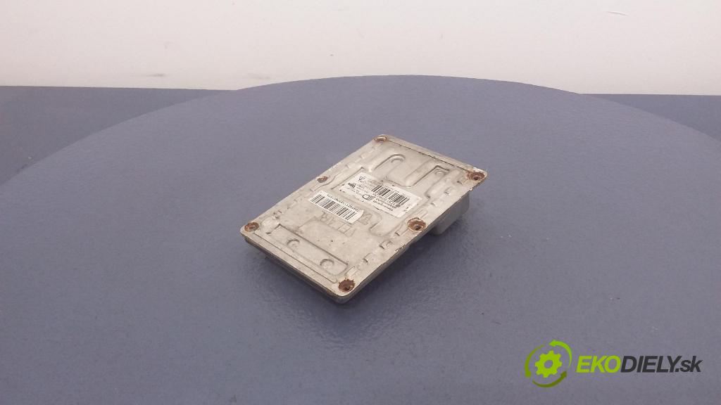 Vw Phaeton 2003 měnič 3D0909158