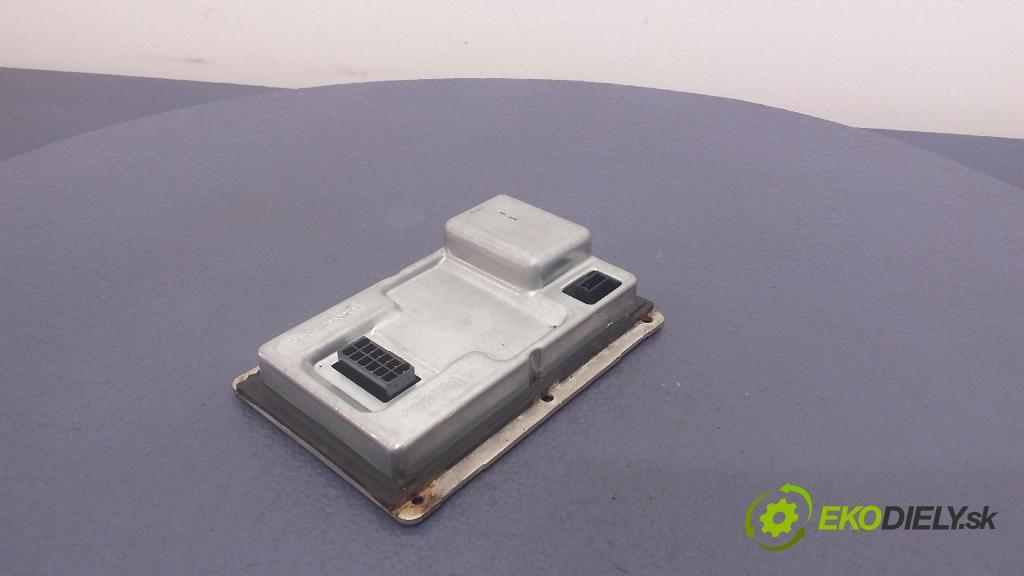 Vw Phaeton 2003 měnič 3D0909158