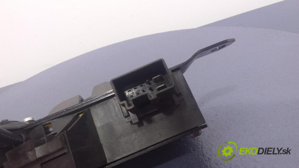 Vw Phaeton 2003 zámok Klapky: kufra: 3D5827501