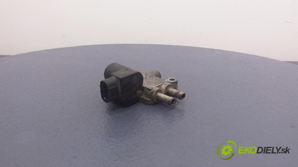 Honda Accord 2001 klapka 136800-1132