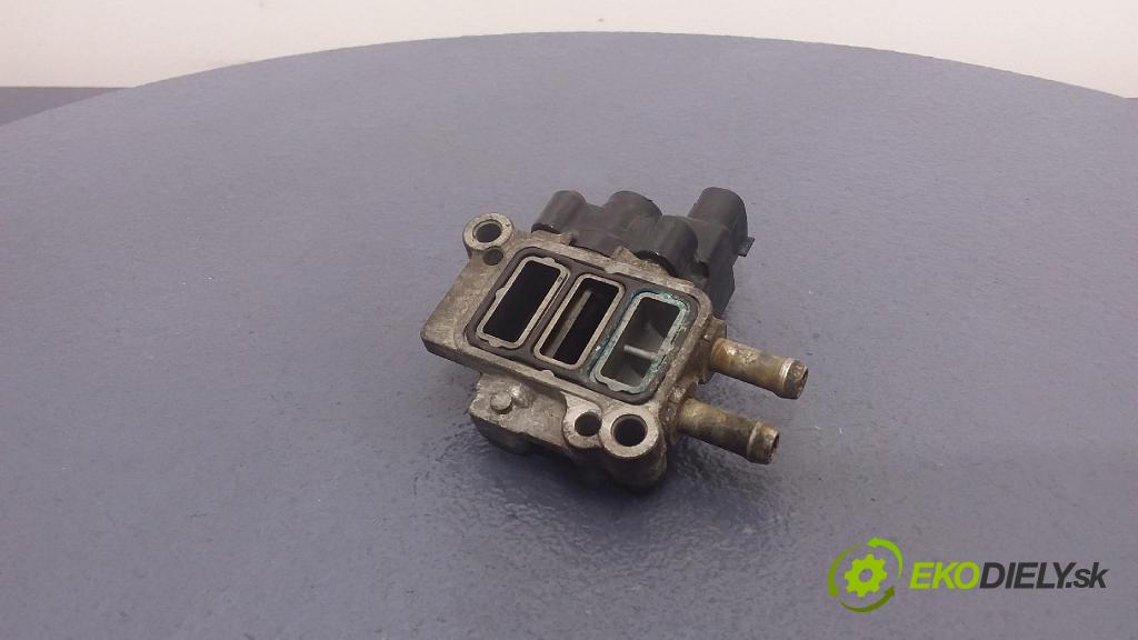 Honda Accord 2001 klapka 136800-1132