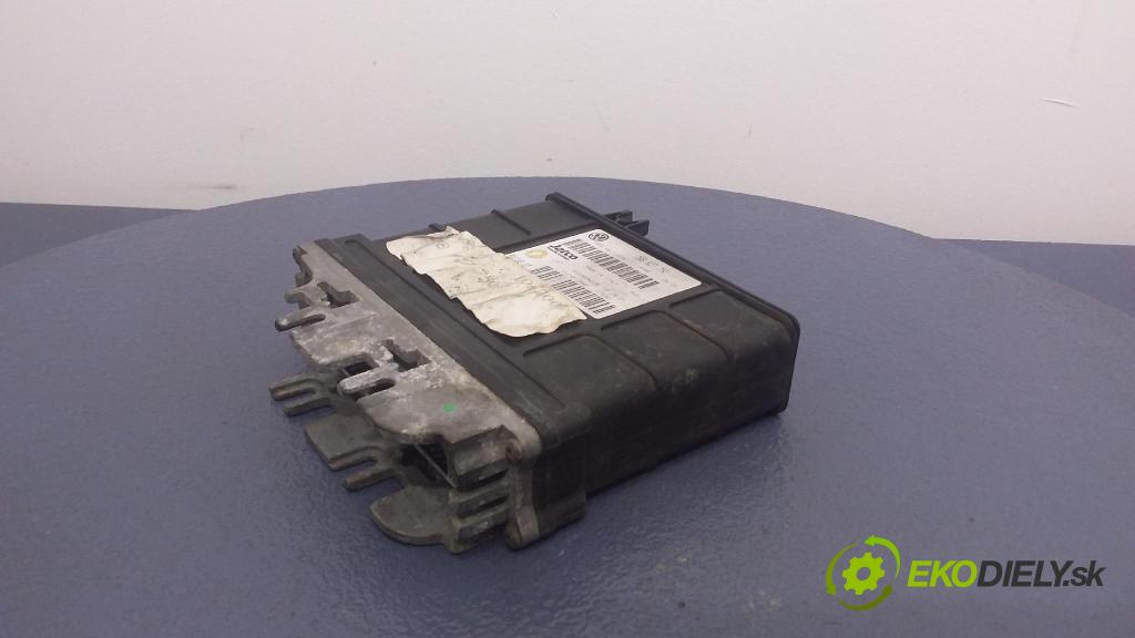 Volkswagen Sharan 2001 riadiaca jednotka skrine 09B927750