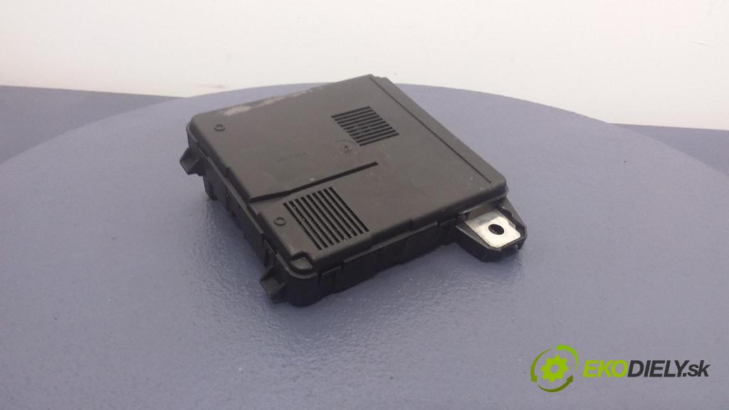 Renault Megane 2004 skříňka Pojistky 01