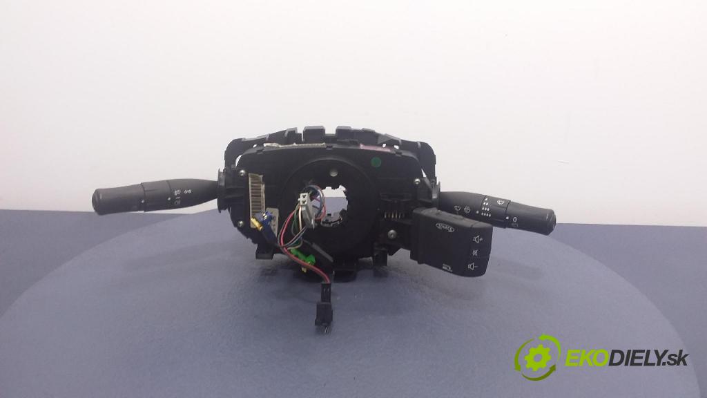 Renault Megane 2004 Přepínač Komplex: 820021376