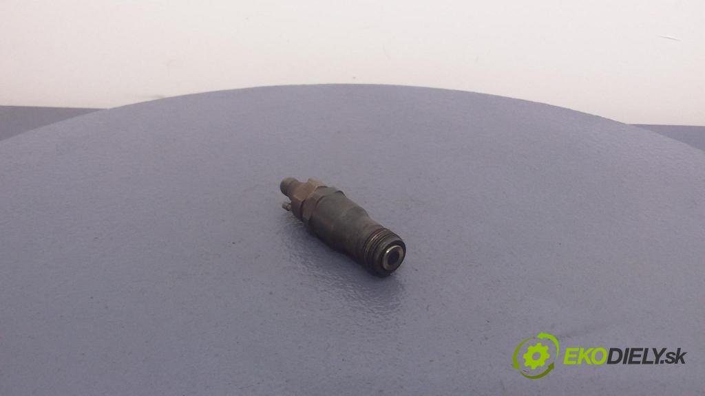 Ssangyong Korando 1998 vstřikovač 27S55