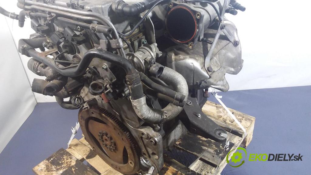 Vw Phaeton 2003 motor Benzín AYT