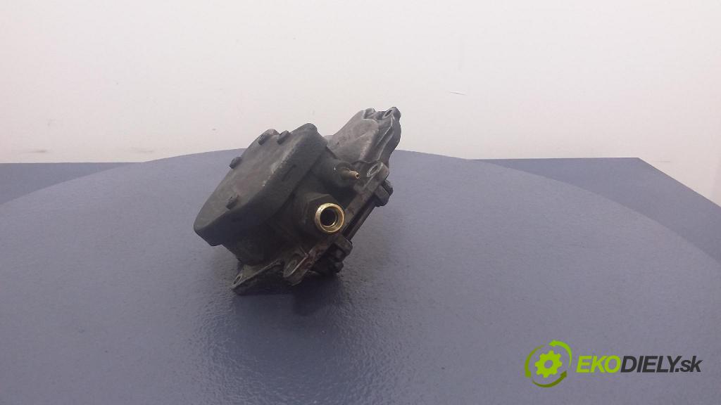 Ssangyong Korando 1998 čerpadlo vákuová A0002303165