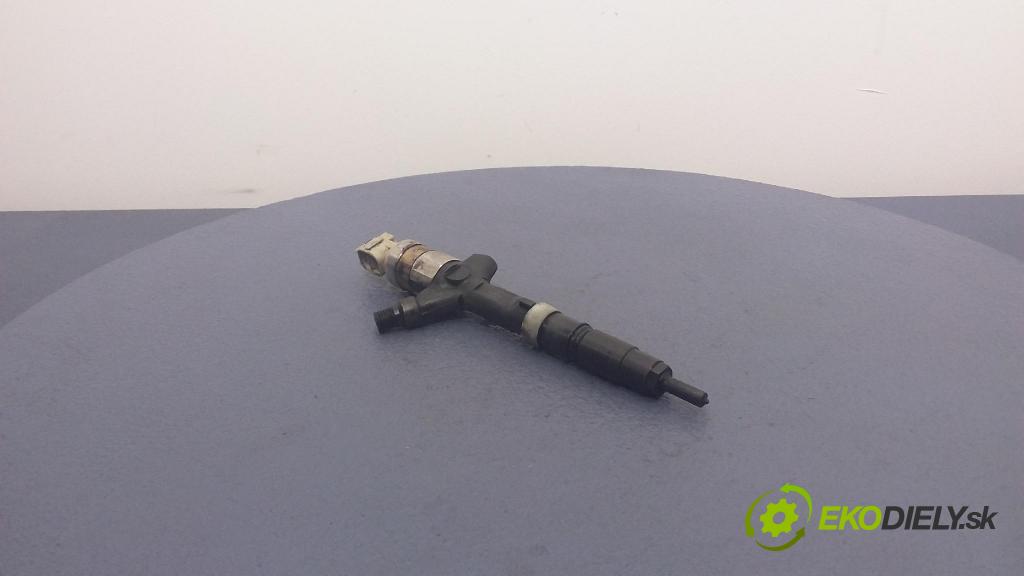 Toyota Avensis 1999 vstrek 23670-27010