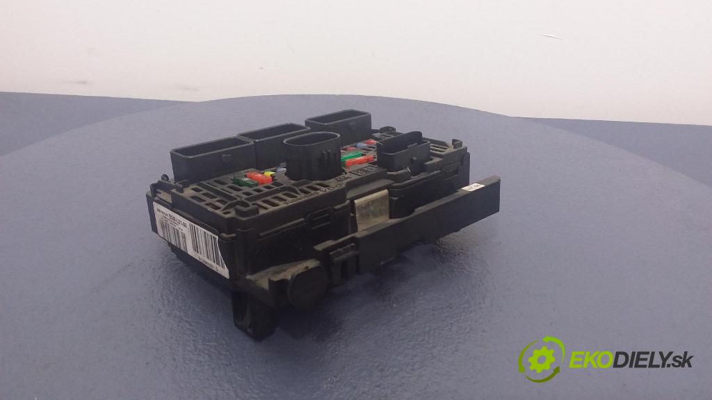 Peugeot 407 2008 skrinka Poistky: 9661682580