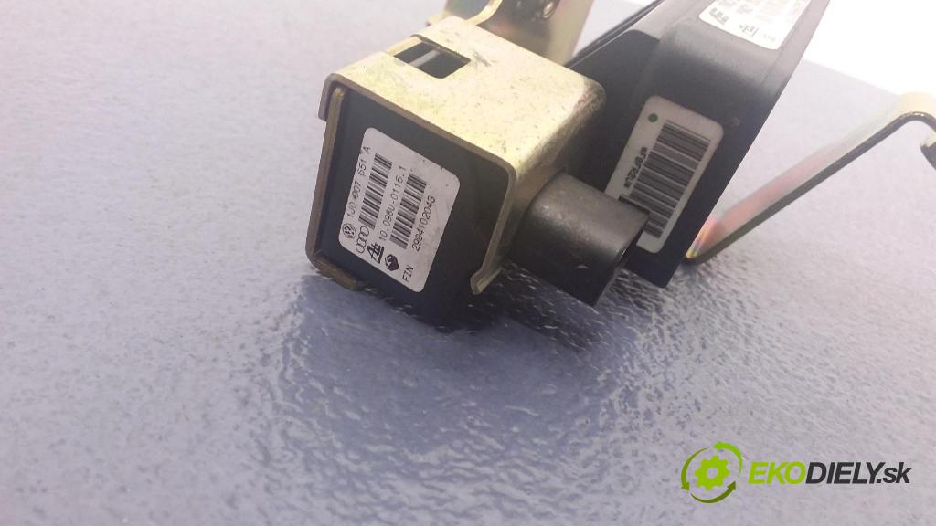 Volkswagen Sharan 2001 snímač ESP 1J0907657A