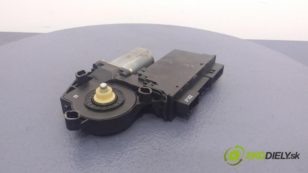 Audi A2 2001 mechanizmus okna Okná: Predné v pravo: 8Z1959802