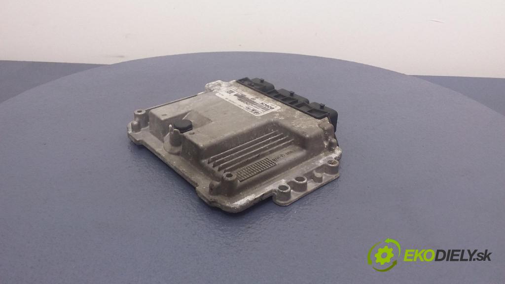 Mazda 3 2007 riadiaca jednotka Motor: 6M61-12A650-AB