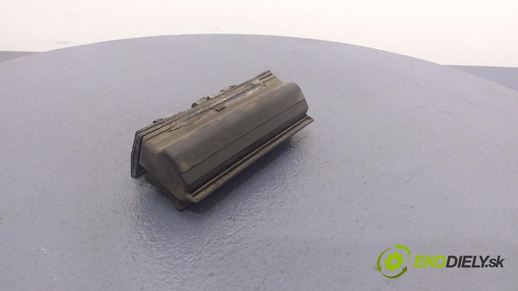 Seat Toledo 2004 rukoväť Klapky: Zadná: 1M5827561E