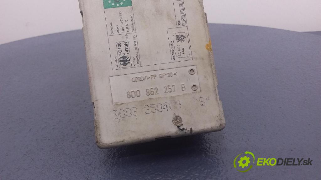 Audi A4 1999 pompa Centrálny: Zámok: 8D0862257B