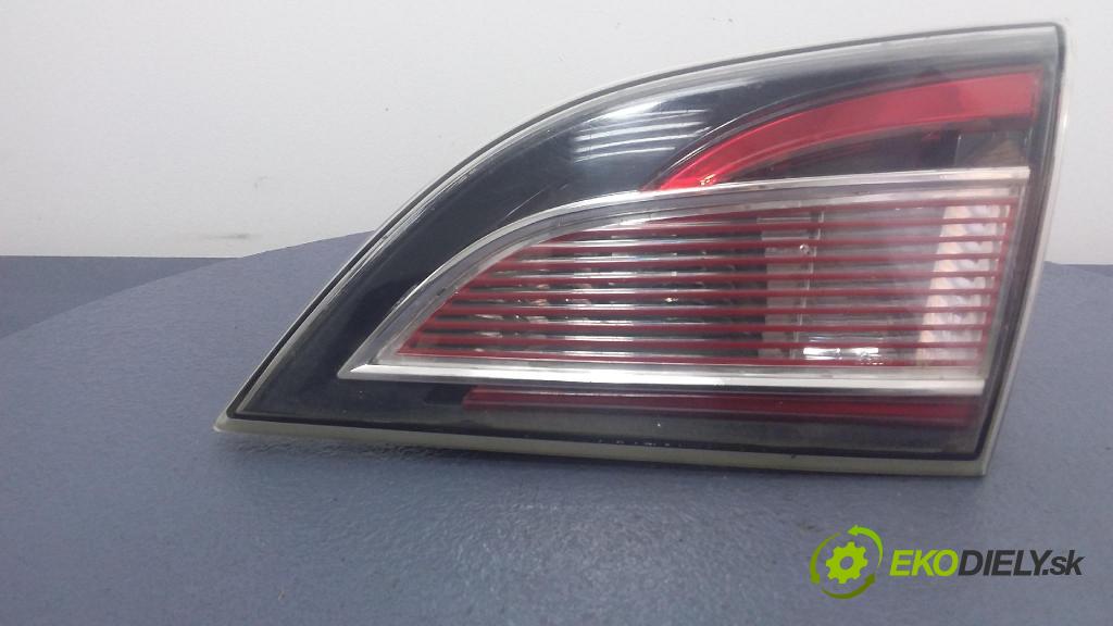 Mazda 6 2009 svetlo / reflektor zad Prava: Vnútri: GS2A-513F0