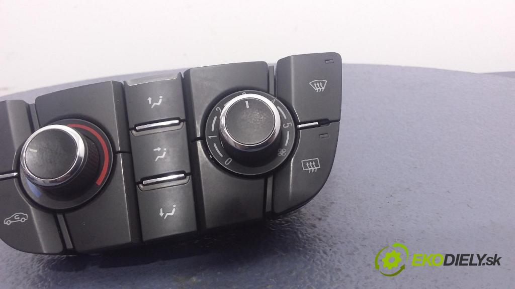 Opel Astra 2012 prepínač Klimatizácia: Prúd vzduchu: 13346092