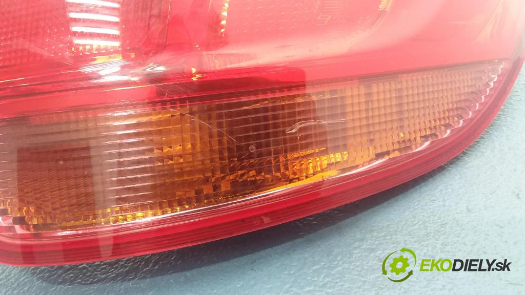 Opel Astra 2012 svetlo / reflektor zad Prava: Vonkajsia: 13282243