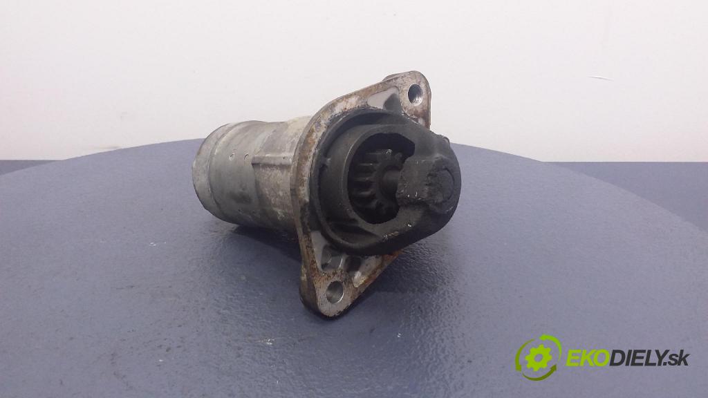 Opel Astra 2012 štartér 8980147432