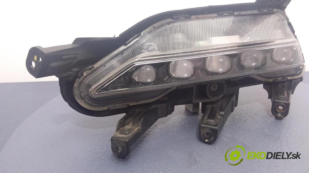 Hyundai I40 2017 Halogen Vľavo: 92201-3Z5