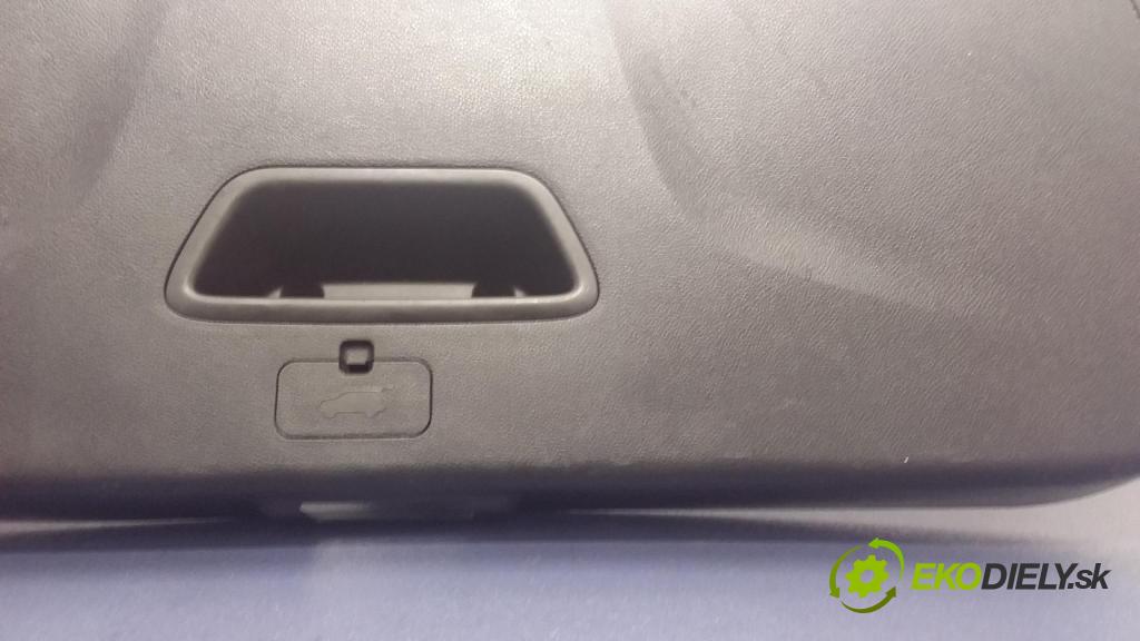 Hyundai I40 2017 Čalounictví: kufra: 81755-3Z000