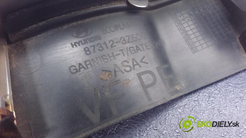 Hyundai I40 2017 zaslepka: zad 957603Z103