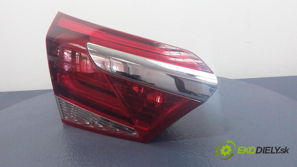 Hyundai I40 2017 svetlo / reflektor zad ľavá Vnútri: 92403-3Z5