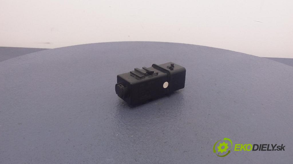 Hyundai I40 2017 Relé: 36830-2A400