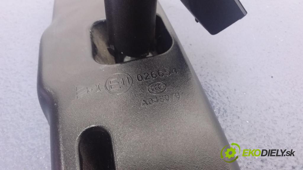 Hyundai I40 2017 zrkadlo Vnútri: 026654