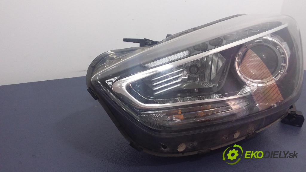 Hyundai I40 2017 Reflektor: Vľavo: 01