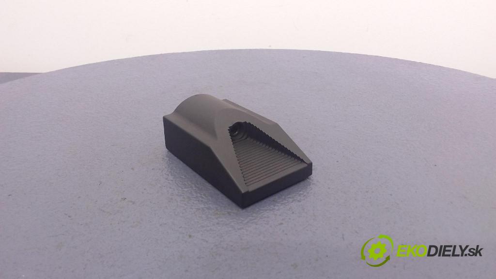 Hyundai I40 2017 snímač / riadiaca jednotka PDC 95895-3Z004