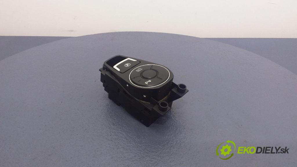 Hyundai I40 2017 prepínač Brzda: Ručná: 93766-3Z040