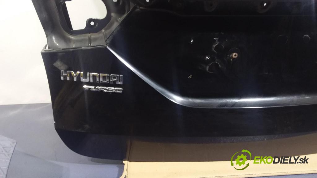 Hyundai I40 2017 zadna dveře kufra: kufra: NKA
