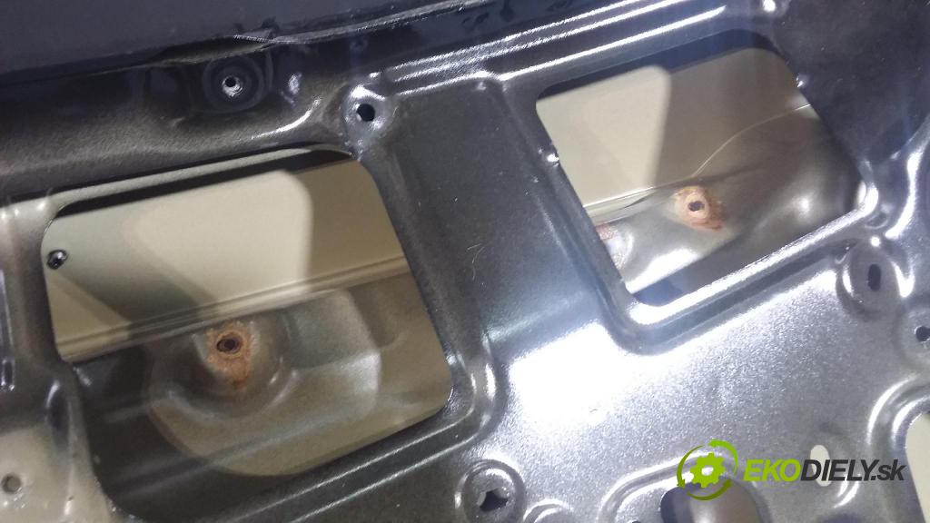 Hyundai I40 2017 zadna dveře kufra: kufra: NKA