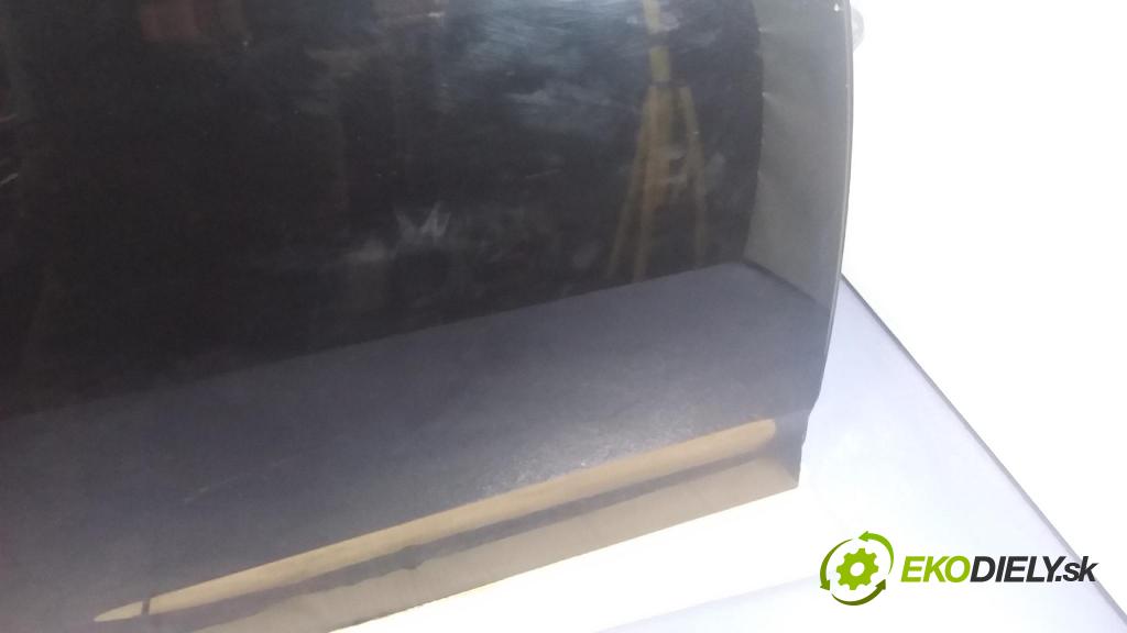 Hyundai I40 2017 dvere zad pravé NKA