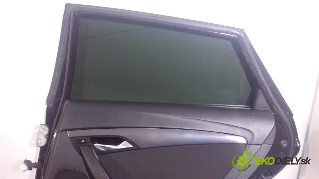 Hyundai I40 2017 dvere zad pravé NKA