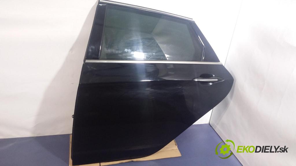 Hyundai I40 2017 dvere zad Vľavo: NKA