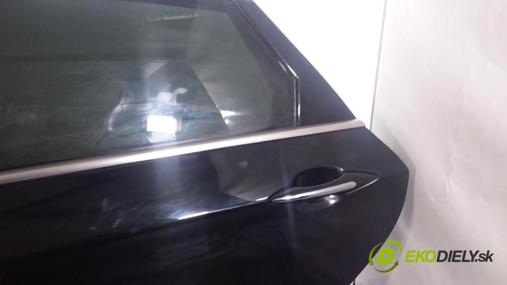 Hyundai I40 2017 dvere zad Vľavo: NKA