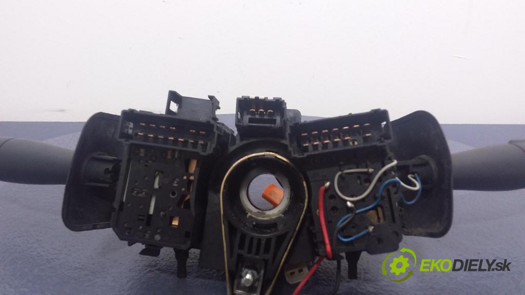 Renault Kangoo 2000 prepínač Komplex: 251568