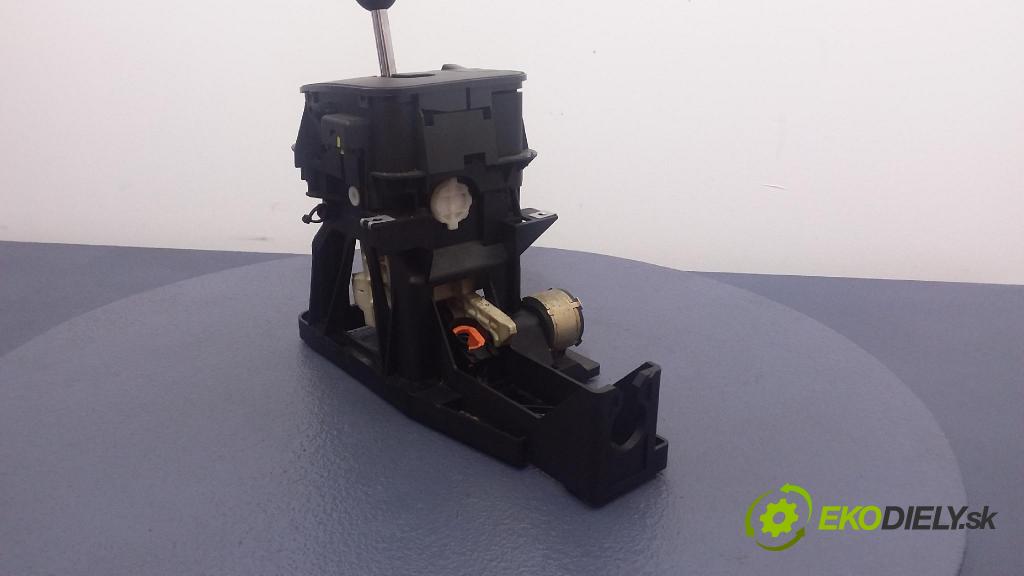 Mercedes A-klasa 1999 kulisa Změny Ozubené kola: A1685400044