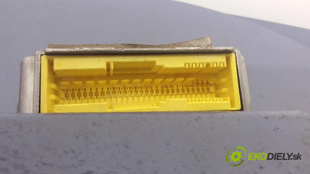 Audi A4 2000 riadiaca jednotka SRS x 8D0959655J